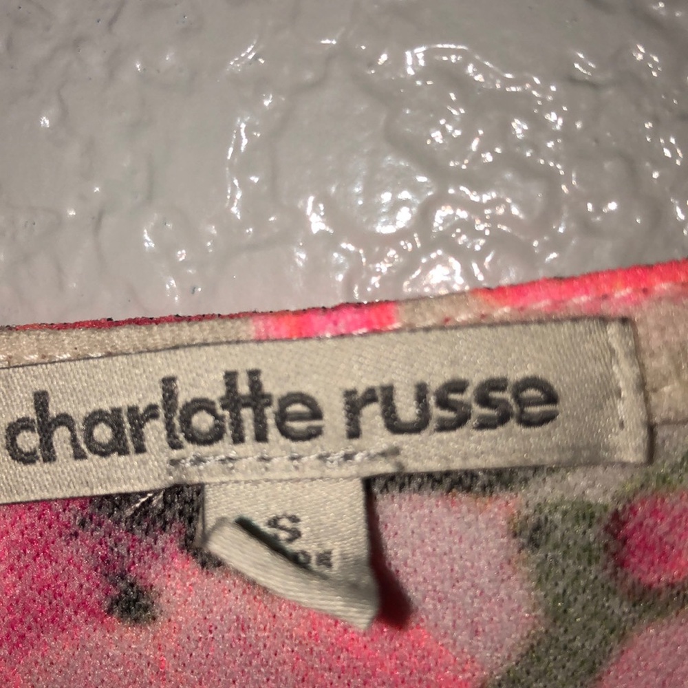 Dress - Picture 4 of 4